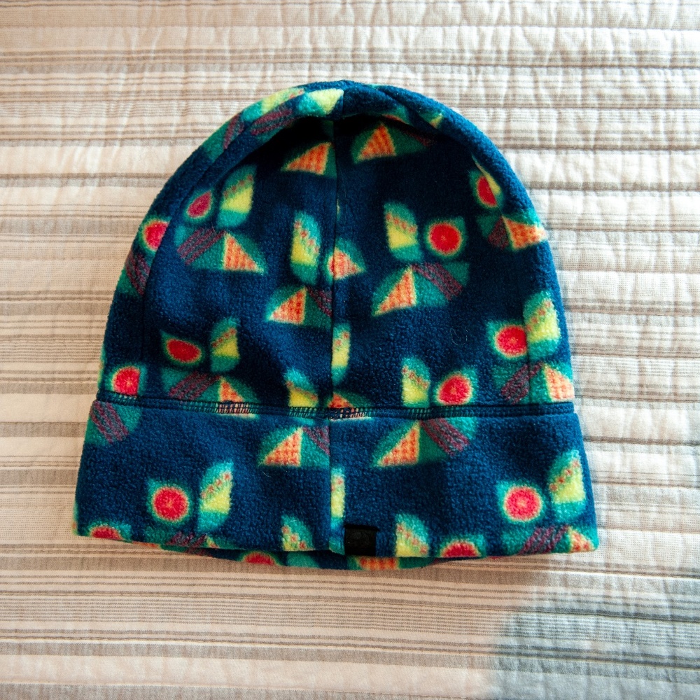 NWOT Oiselle Cozy Bird Beanie Winter Beanie Hat